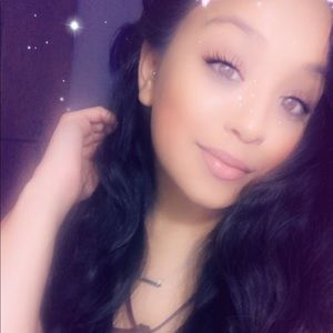 Meet your Posher, Alisha